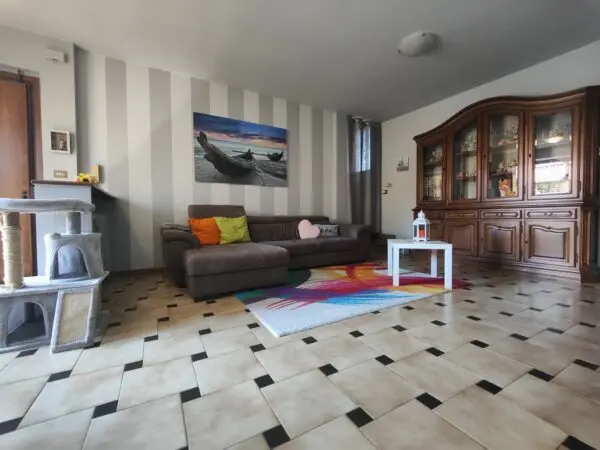 Casa via Ingegnere Silvio Marietti, Alpignano