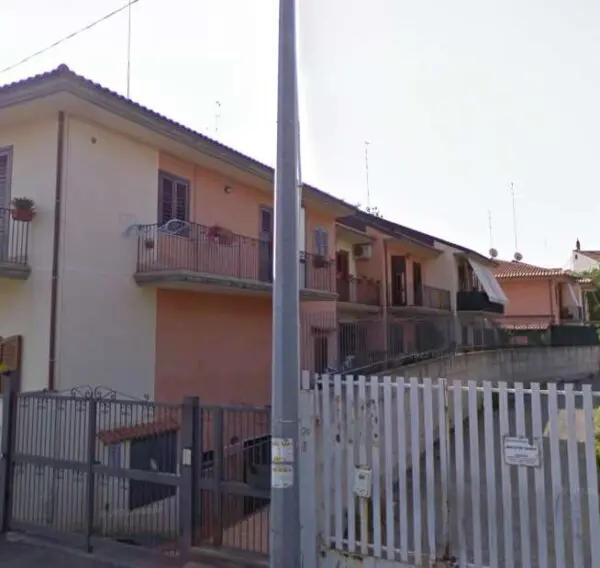 Appartamento 20/c, Viagrande