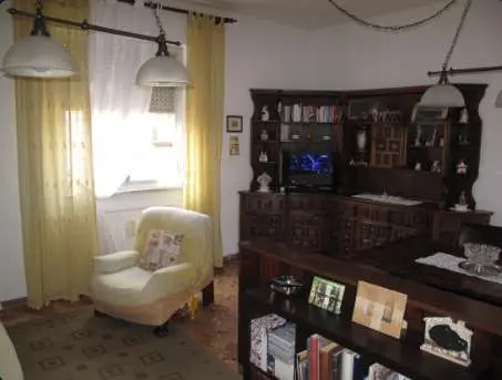 Appartamento via Alessandro Pedemonte, Serra Riccò