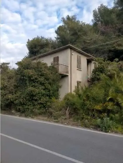 Villa corso Limone Piemonte, Ventimiglia