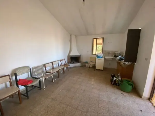 Villa A Schiera via Acquaviva, Casamassima