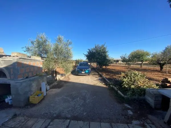 Villa A Schiera via Acquaviva, Casamassima
