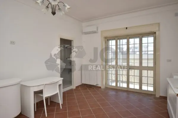 Villa Trifamiliare via Francesco Giuliani 14, Porto Cesareo