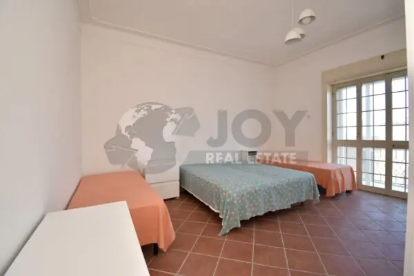 Villa Trifamiliare via Francesco Giuliani 14, Porto Cesareo