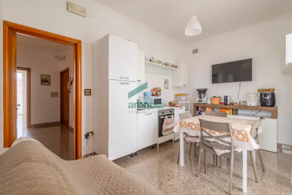 Villa Trifamiliare 11, Triggiano