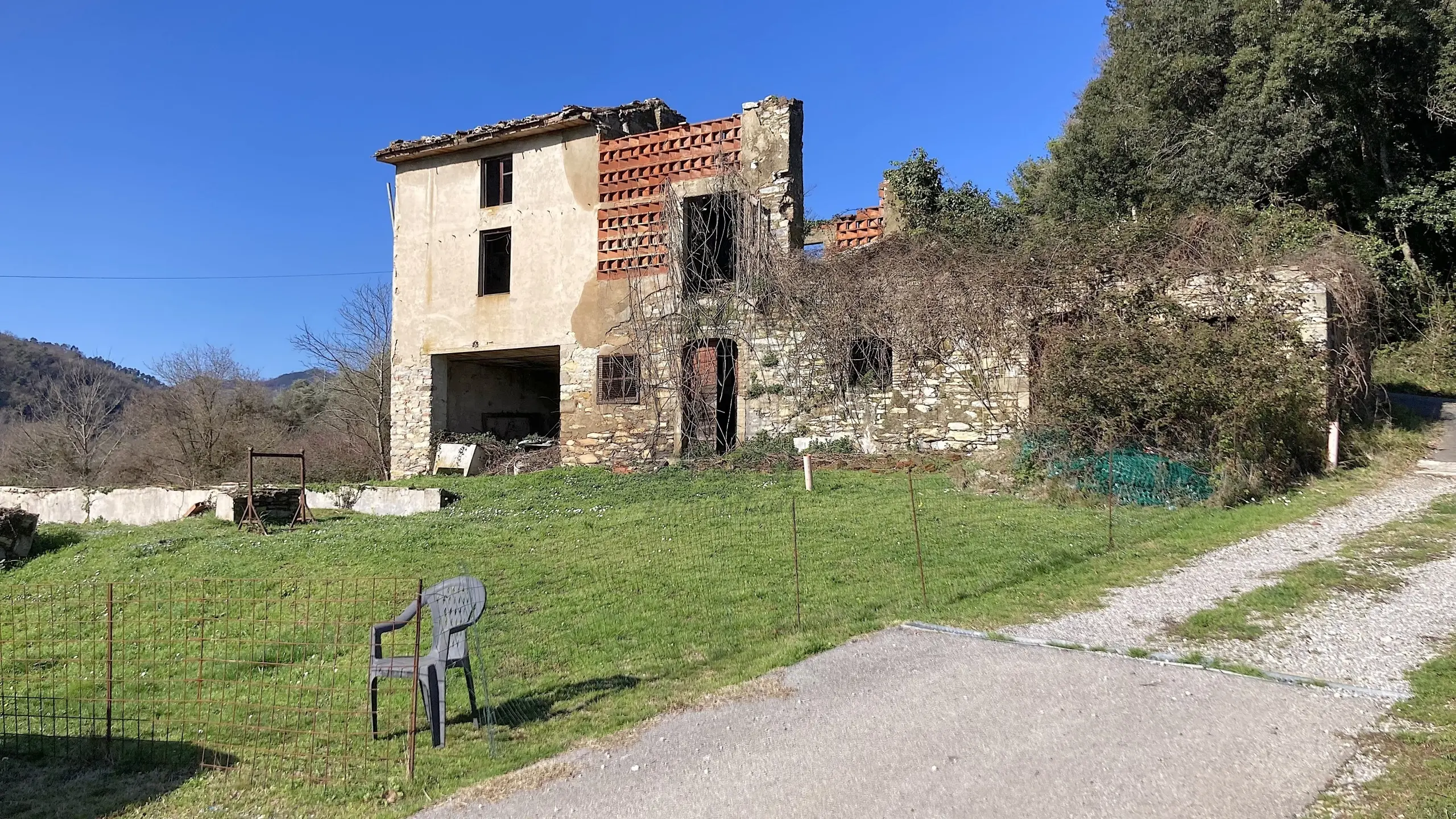 Immagine per Casale in vendita a Lucca via Di Villa Pardini Lucca