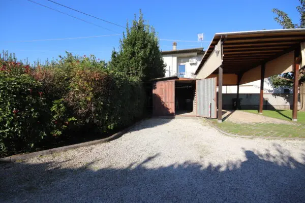 Villa via Della Santissima Annunziata 859, Lucca