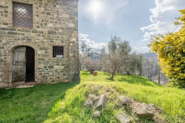 Casale via Del Calissi 18, Pescaglia