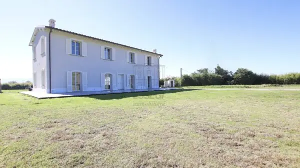 Villa via Don Emilio Angeli, Lucca