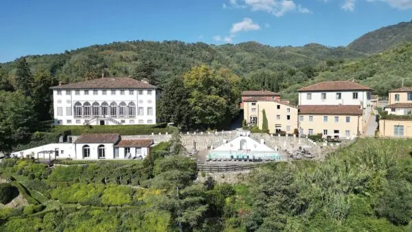 Casale via Per Matraia 22, Capannori