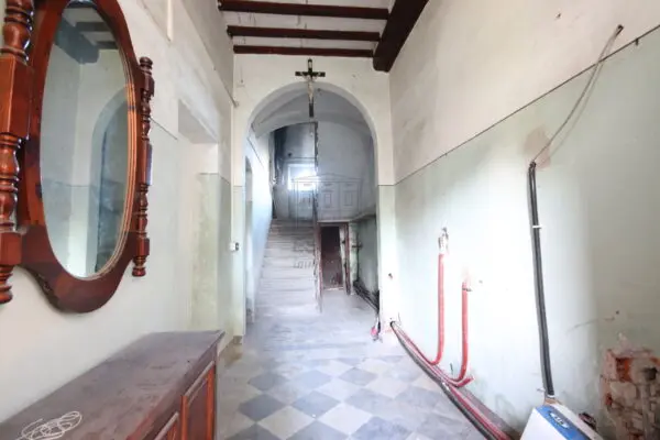 Casale via Di Nozzano 611, Lucca