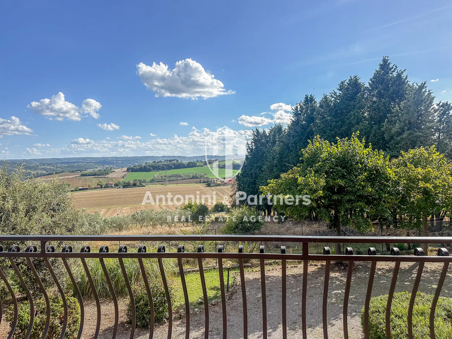 Immagine per Casale in vendita a Castiglione del Lago via Dei Partigiani