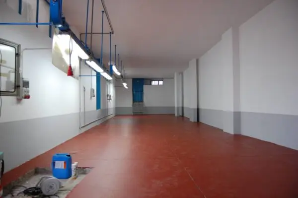 Capannone Industriale via Agli Avelli, Canosa Di Puglia