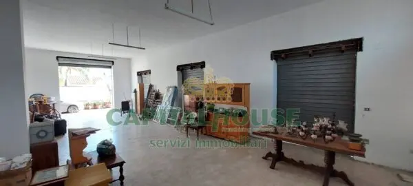 Magazzino via Moccia, Massa Di Somma