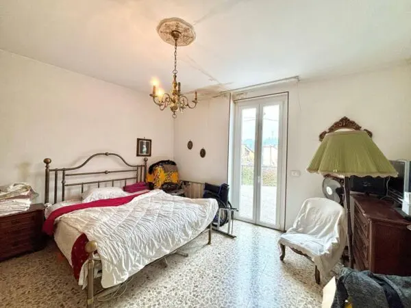 Villa via, Alessandria