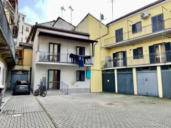 Casa Indipendente via, Alessandria