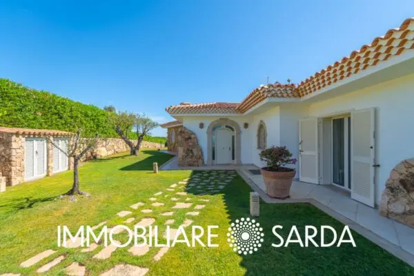 Villa via Panoramica Per Baragge, Padru