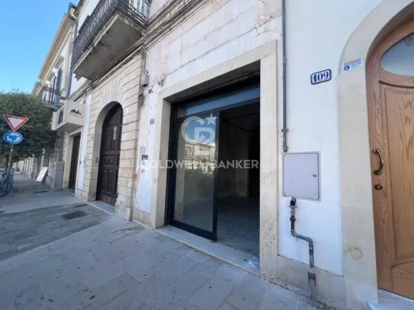 Locale Commerciale corso Porta Luce 111, Galatina