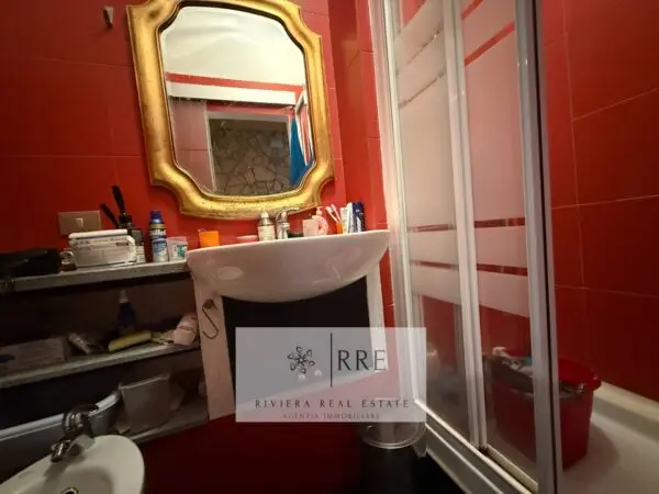 Appartamento via Accame, Pietra Ligure
