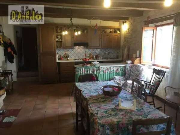 Agriturismo via Contrada Colle, Rotella