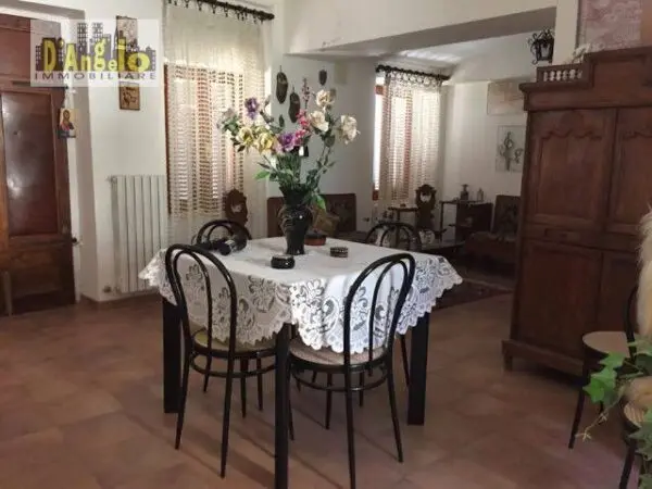 Agriturismo via Contrada Colle, Rotella
