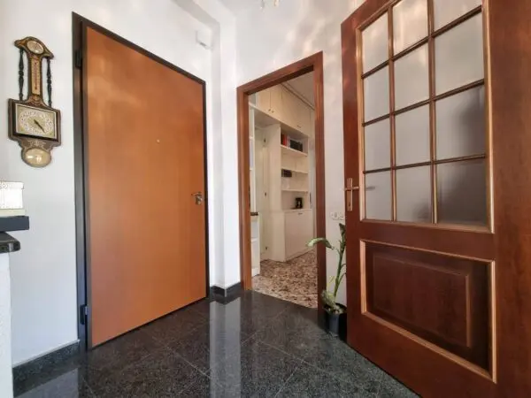 Appartamento via Adige, Cagliari
