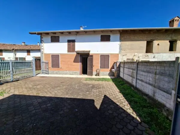 Casa Indipendente via, Alessandria