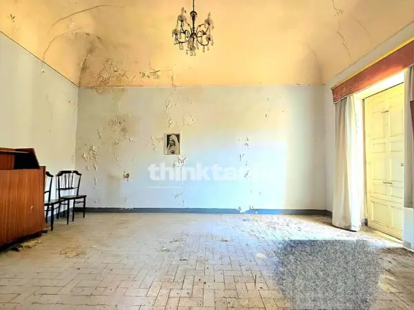 Casa Indipendente via Scale 33-35-37, Ragusa