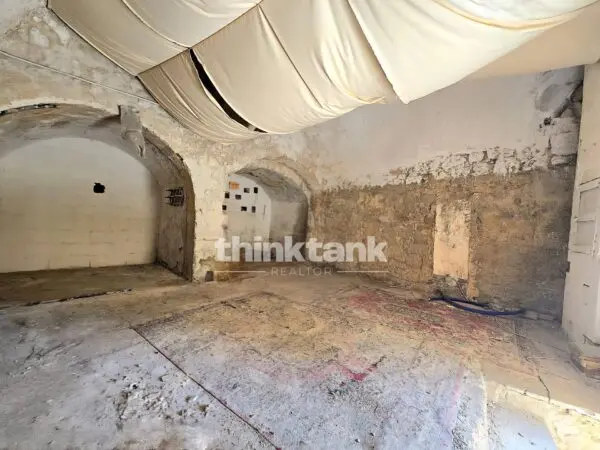 Casa Indipendente via Scale 33-35-37, Ragusa