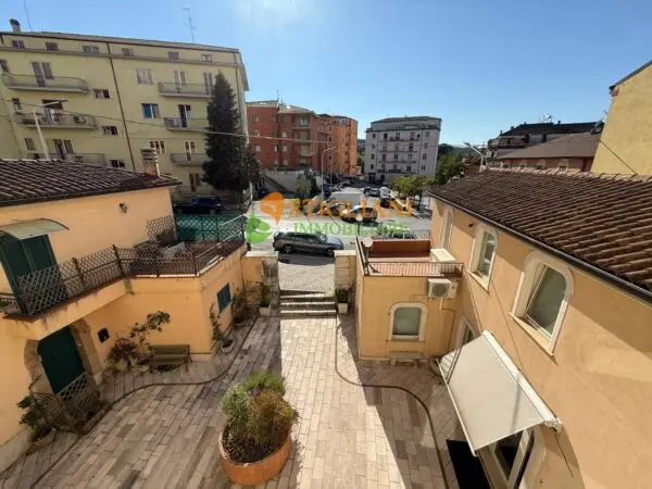Appartamento Piazza Andrea D'Isernia, Campobasso