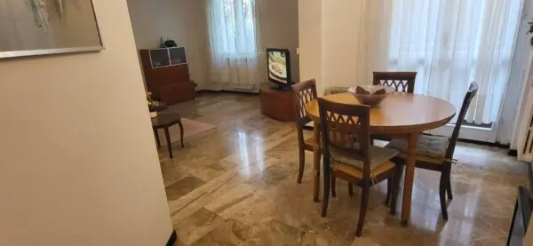 Appartamento via Volta, Cassano Magnago