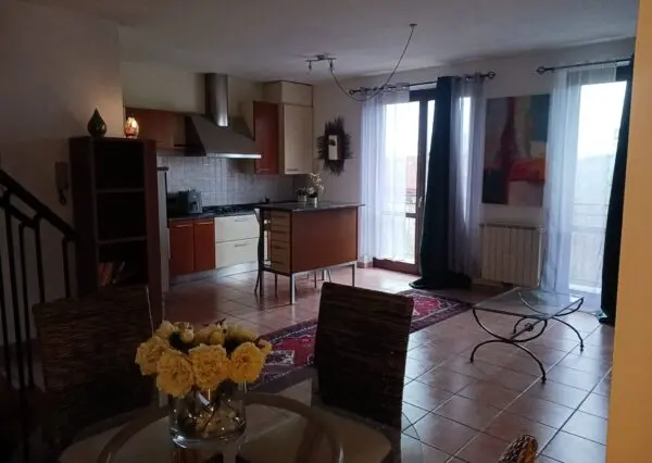 Duplex via Tesoreggi, Saltrio