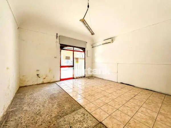 Attività Commerciale via Piave, Siracusa