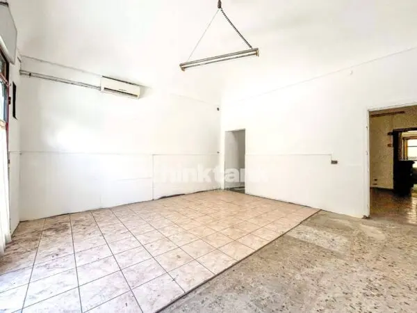 Attività Commerciale via Piave, Siracusa