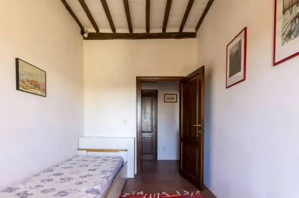 Appartamento Vicolo Varese 17 A E B, Pitigliano