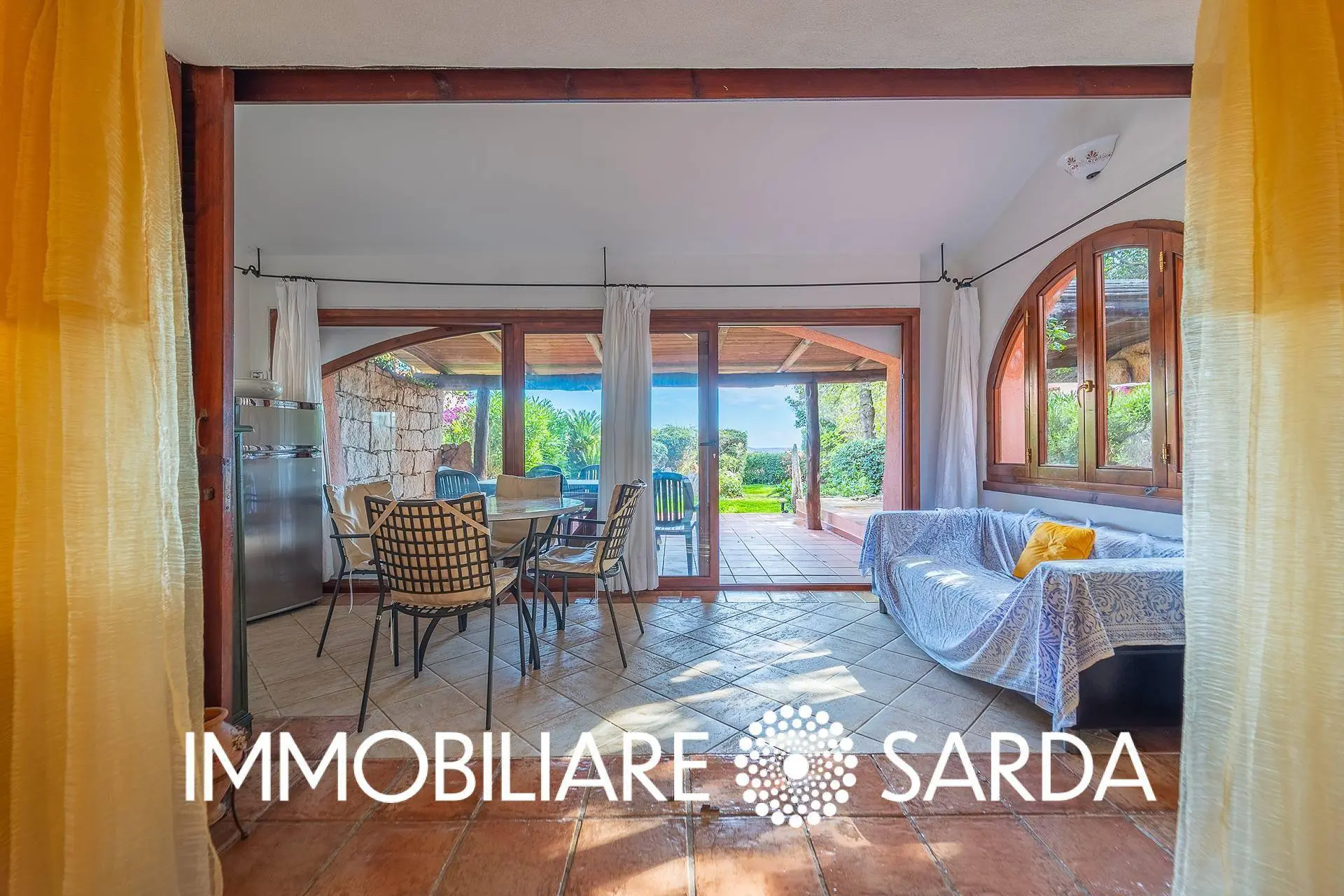Immagine per Villetta a schiera in vendita a Padru Via la Sarra 