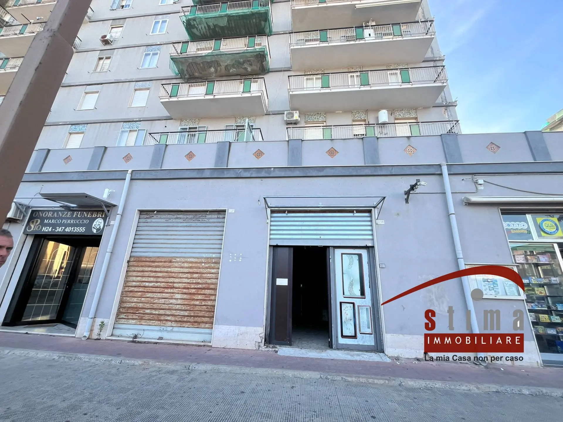 Immagine per Locale Commerciale in vendita a Siracusa viale dei comuni 137