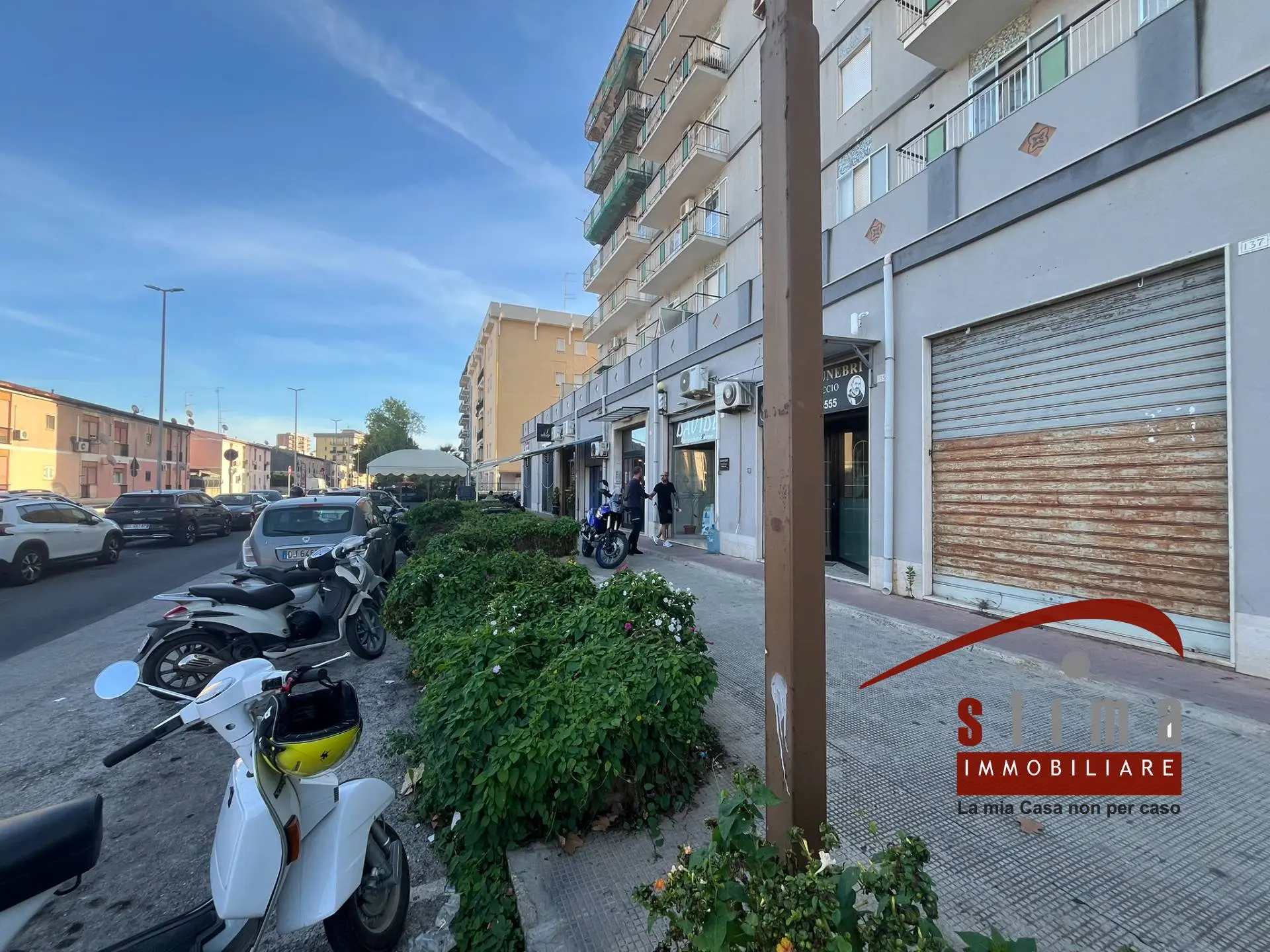 Immagine per Locale Commerciale in vendita a Siracusa viale dei comuni 137