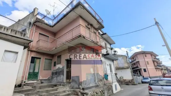 Casa Indipendente via Torrente Santa Beatrice, Calatabiano