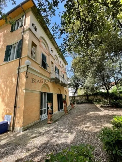 Immagine per Villa in vendita a Livorno via Elio Zeme 31