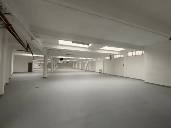 Commerciale via Vivaldi 10, Torino