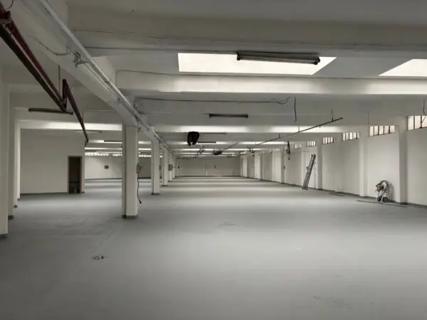 Commerciale via Vivaldi 10, Torino