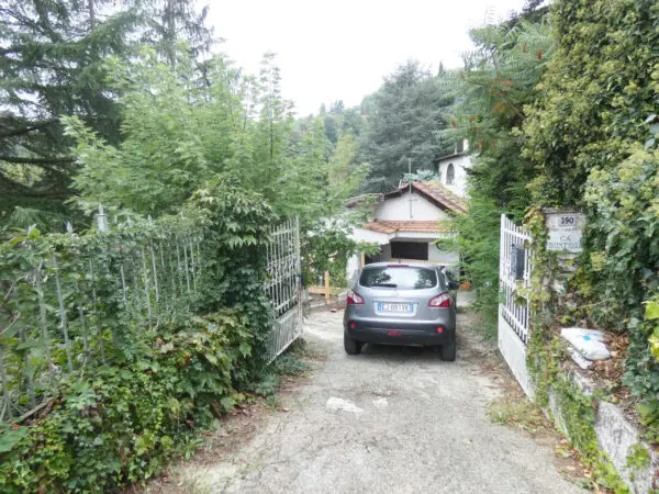 Villa Trifamiliare via Villaggio Losio 390, Ponzone