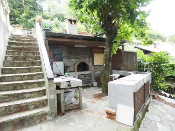 Villa Trifamiliare via Villaggio Losio 390, Ponzone