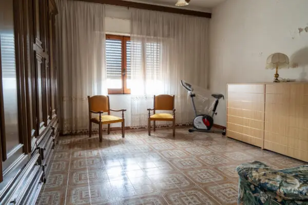 Villa Trifamiliare via Vittorio Emanuele, Uta
