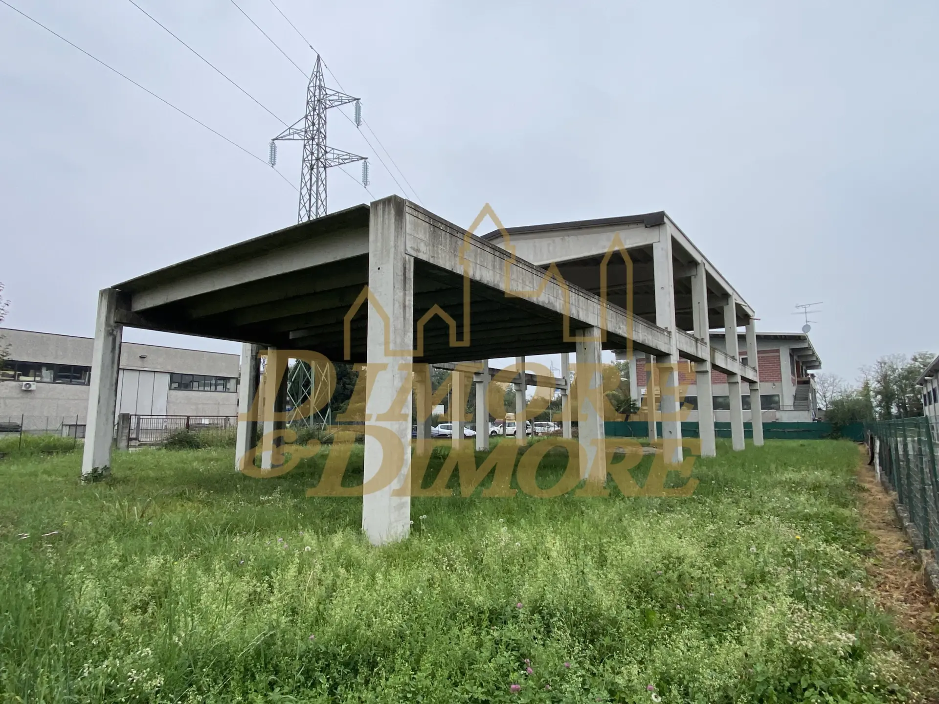 Immagine per Industriale in vendita a Borgo Ticino via 2 giugno