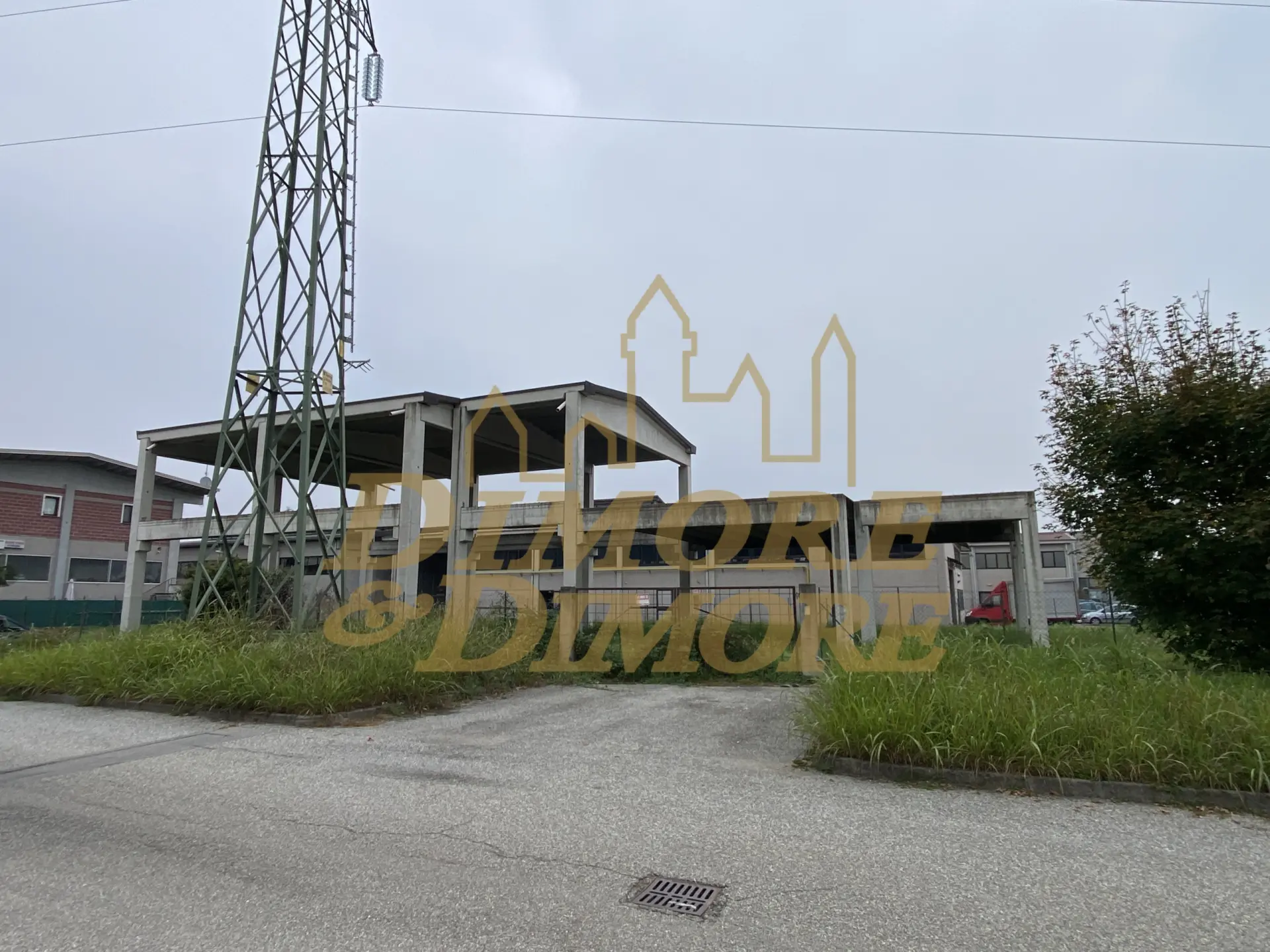Immagine per Industriale in vendita a Borgo Ticino via 2 giugno