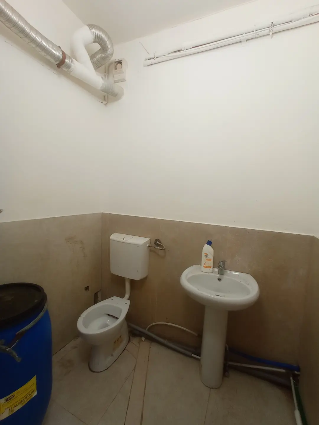Immagine per Negozio in vendita a Modena
