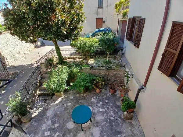 Terratetto via Frazione Frattuccia 22, Guardea