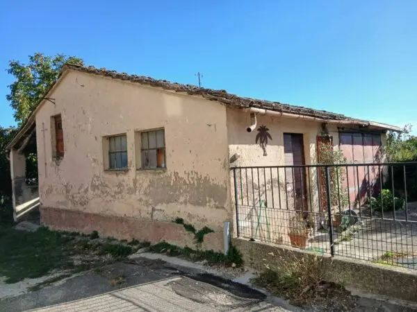 Magazzino strada Cecanibbio 9, Amelia